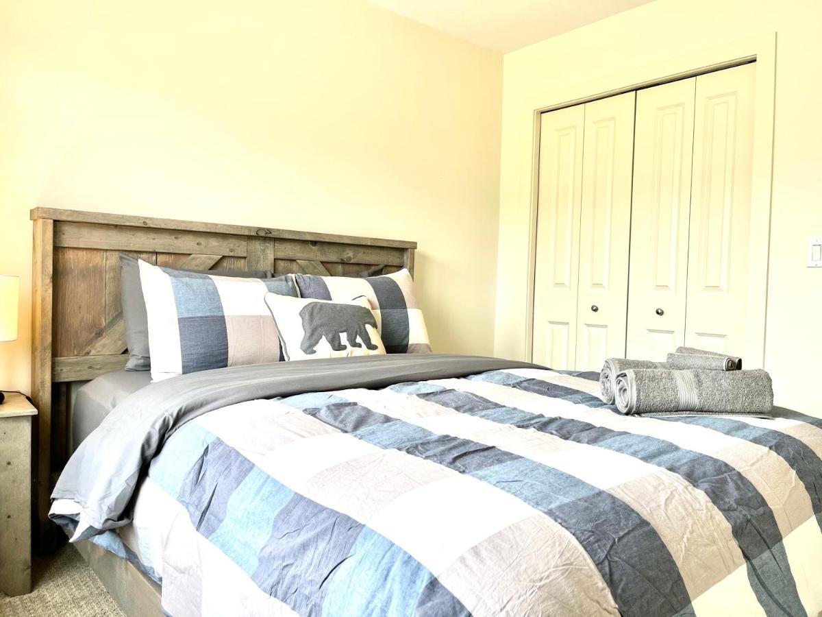 Perfect Base Invermere 3Bd Townhouse Mt Views With Garage Exterior photo